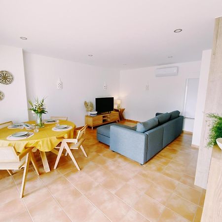 Beach Apartment Gabriela With Pool Porches  Exteriör bild