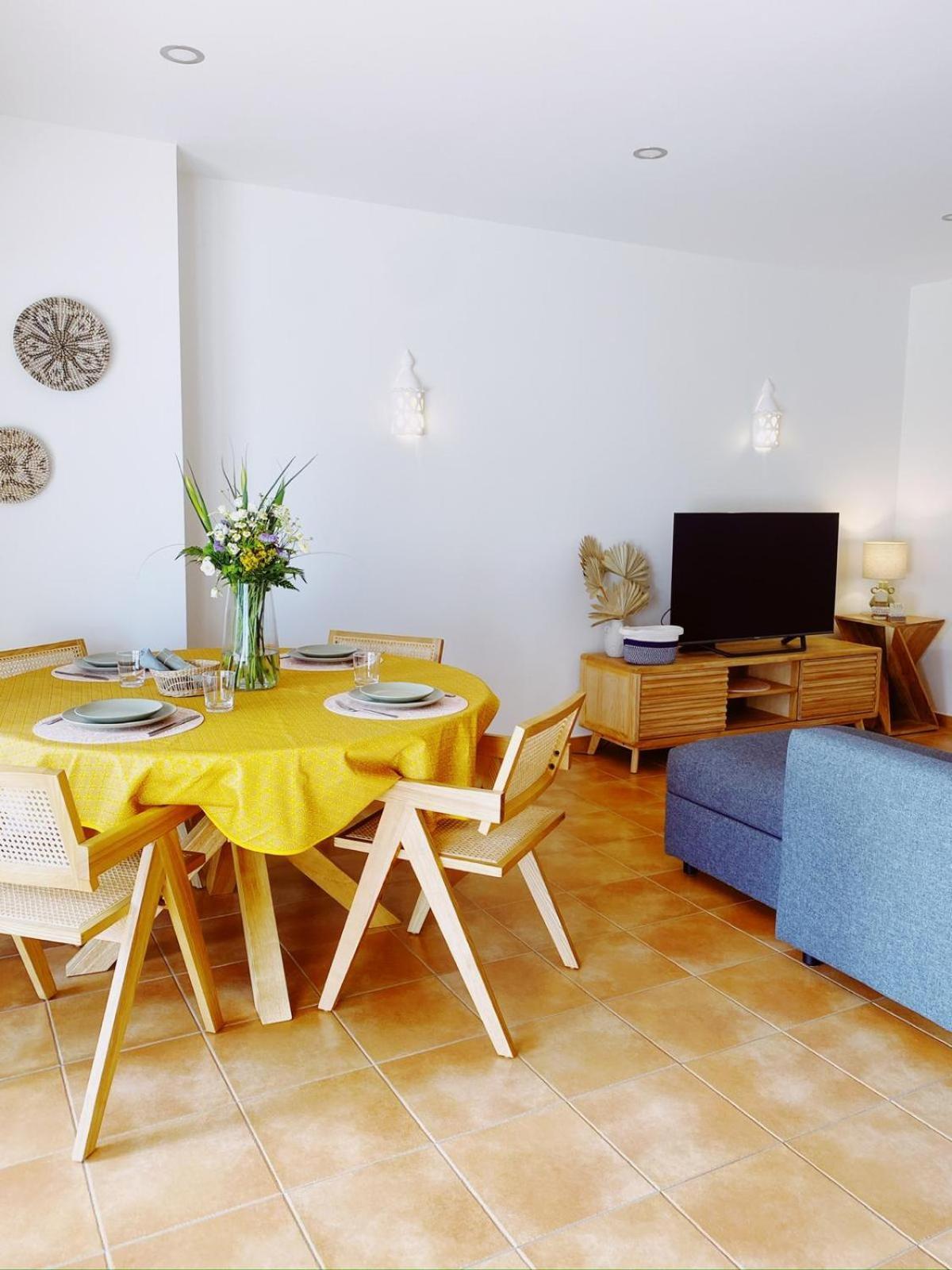 Beach Apartment Gabriela With Pool Porches  Exteriör bild